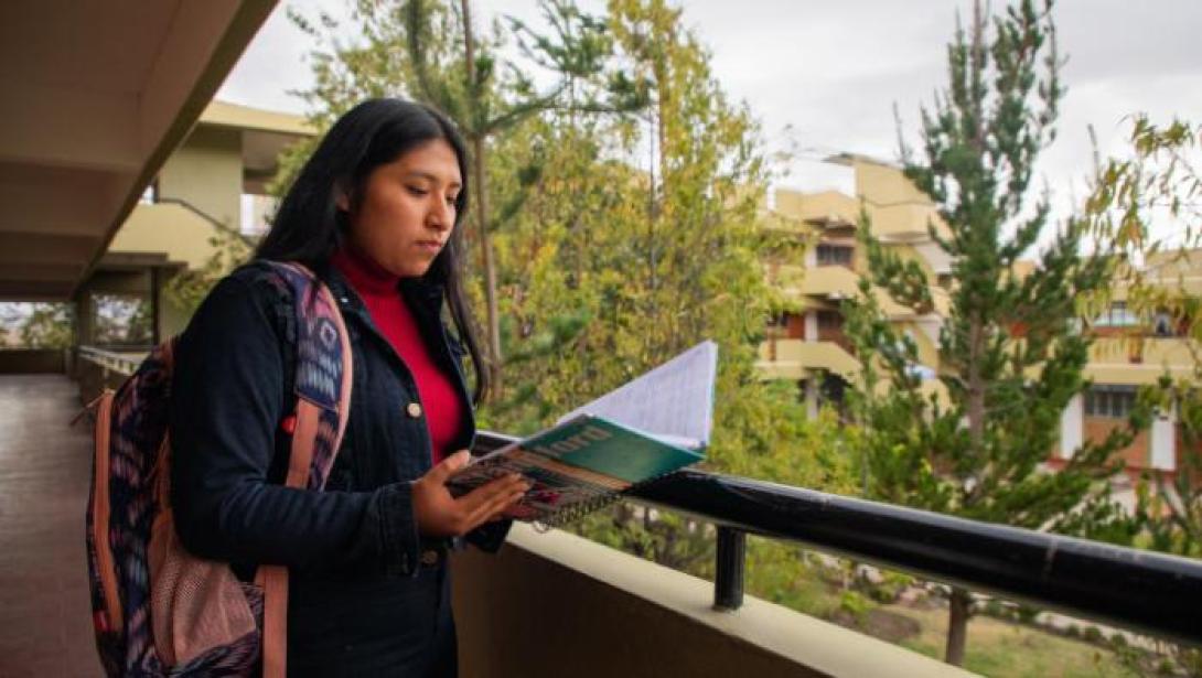 DESDE ESTE LUNES INICIAN LAS POSTULACIONES A BECA PERÚ 2026 CON MÁS DE 200 VACANTES